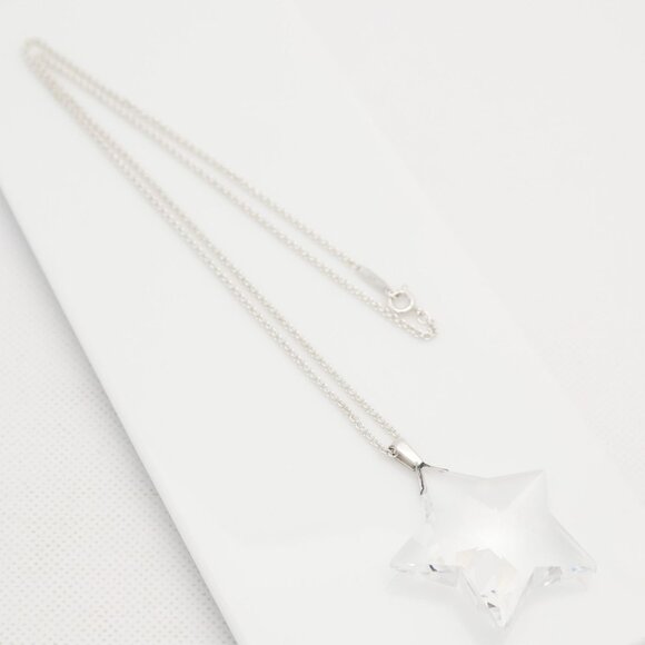 LIKE NEW, RARE AUTHENTIC Tiffany & Co. Rock Crystal Star Necklace - Picture 5 of 6